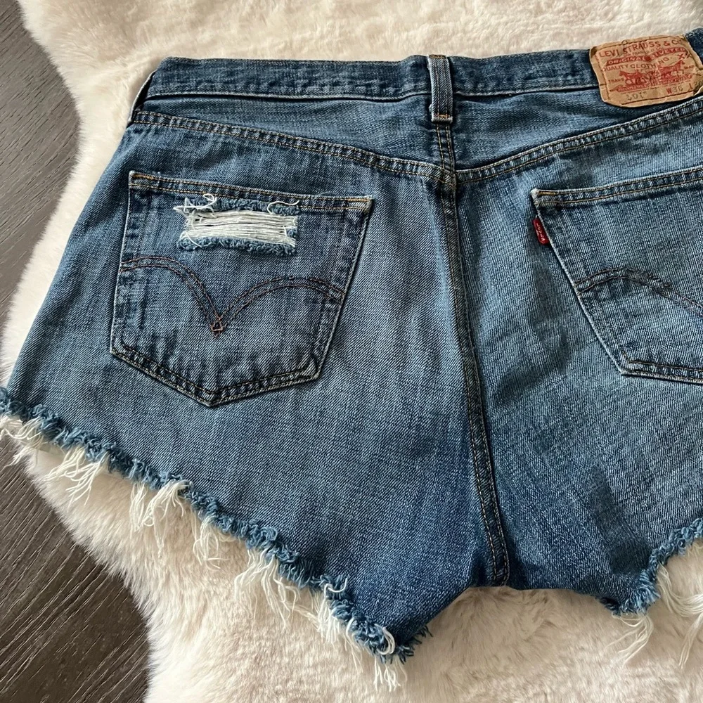 LEVI’S‎ Women's Distressed Denim Shorts